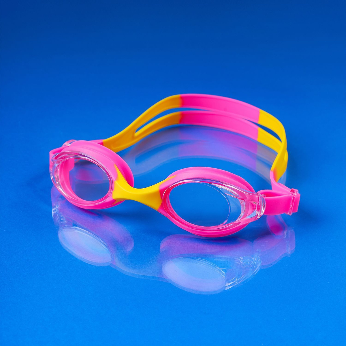 Очки для плавания от бренда 25Degrees