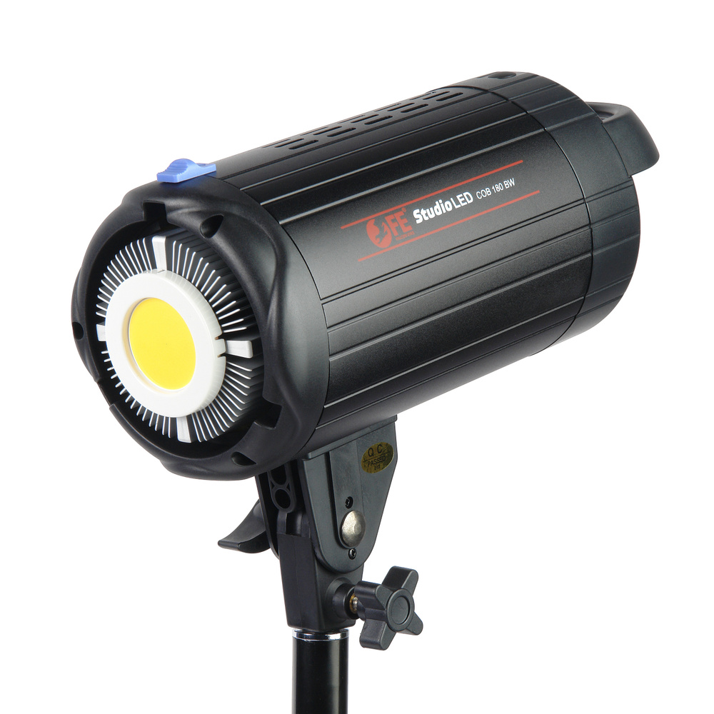 Осветитель студийный Falcon Eyes Studio LED COB180 BW светодиодный #1