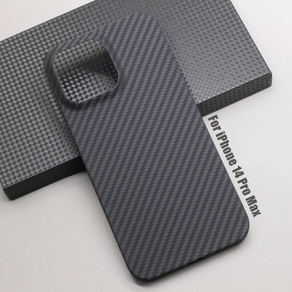 Кевларовый чехол без ободка DiXiS Carbon Case для Apple iPhone 14 Pro Max (B14PM-CMB) Черный матовый #1