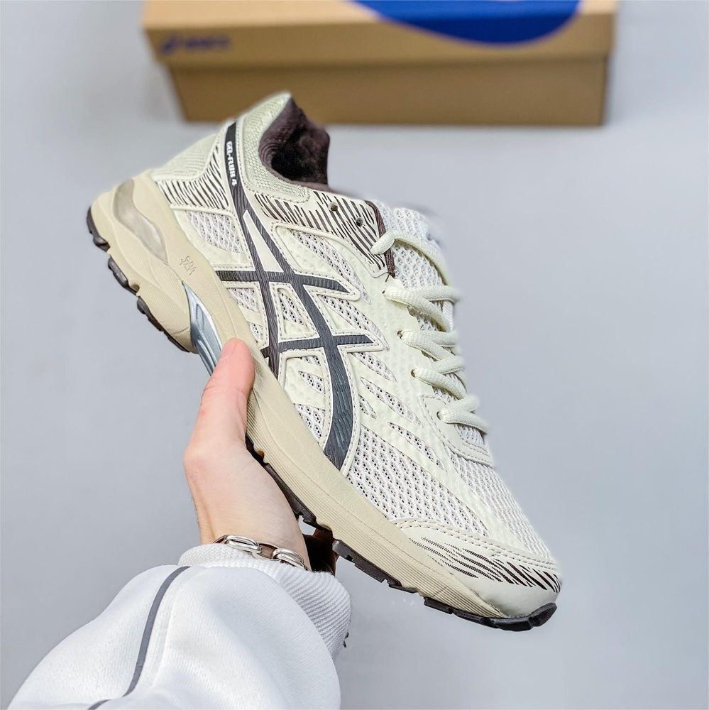 Кроссовки ASICS #1