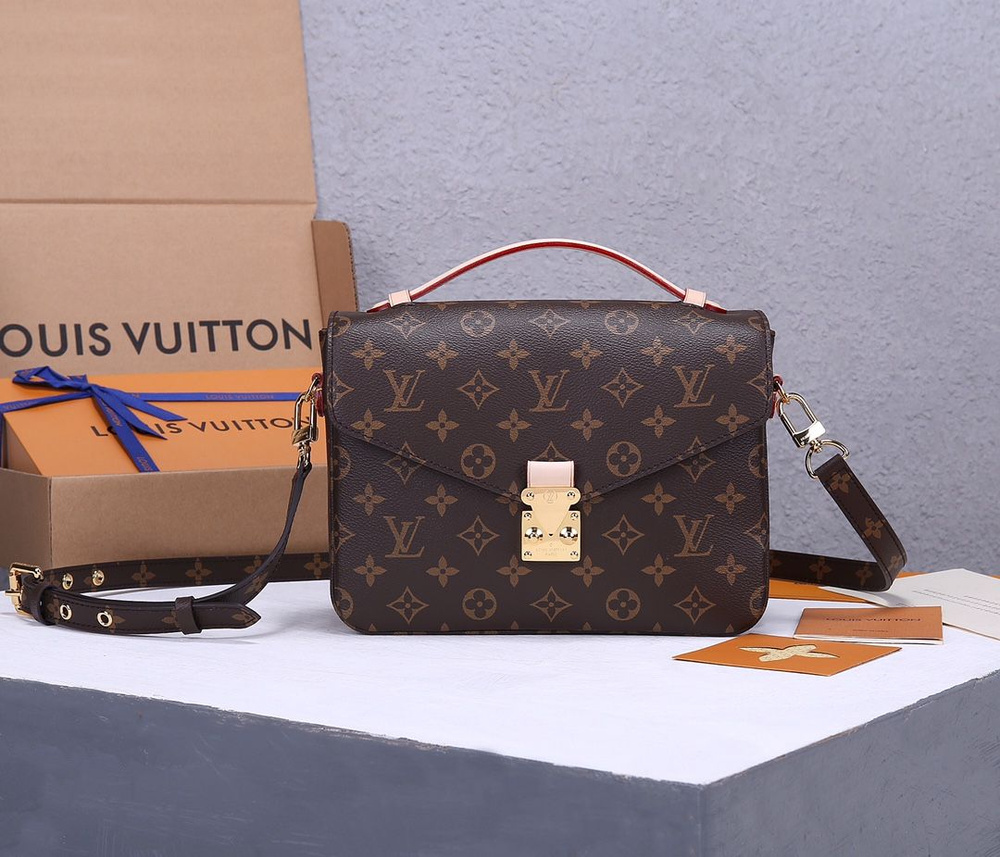 Louis Vuitton Сумка на плечо #1