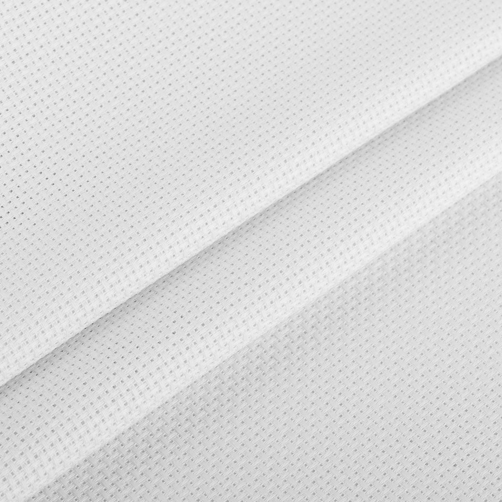 Канва Aida №14 (50x75 см., цвет белый) с комплектом игл для вышивания (25 шт.)  #1