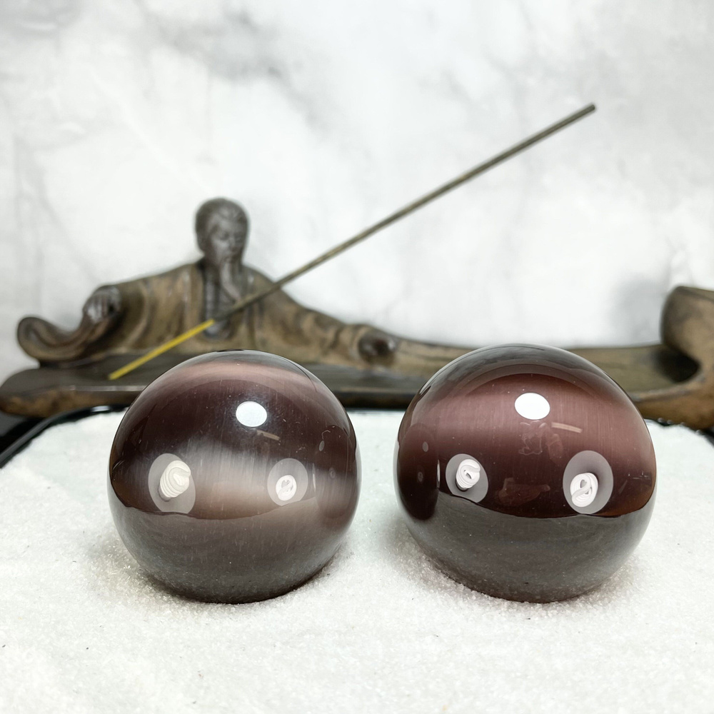Массажные шары Баодинг Кошачий глаз (Улесит) - диаметр 38-39 мм, имитированный камень, цвет фиолетовый, #1