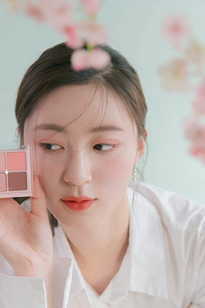 Rom&nd Компактная палетка теней для век Better Than Eyes W02 Dry Peach