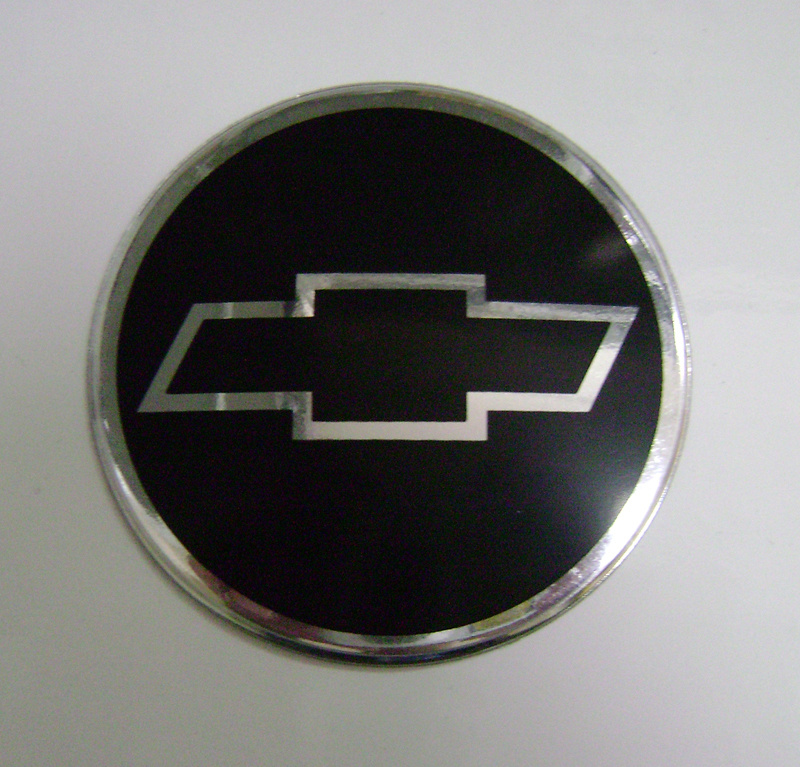 Наклейка Chevrolet (диаметр 70мм.) на автомобильные колпаки, диски, компл. 4шт.  #1