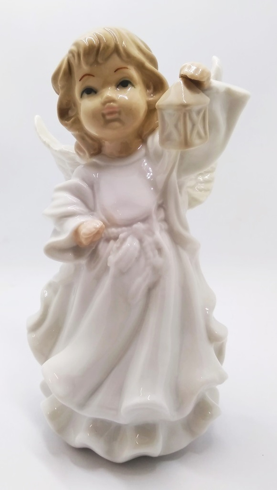 Статуэтка Ангел с фонарем 18см фарфоровая #1