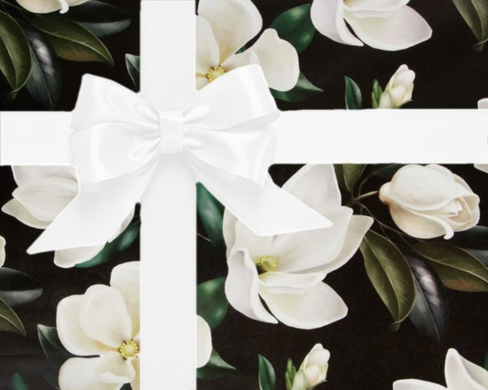 Упаковочная бумага для подарков Магнолия цветы 70х100 см с лентой атласной 2 метра 20мм белая  #1