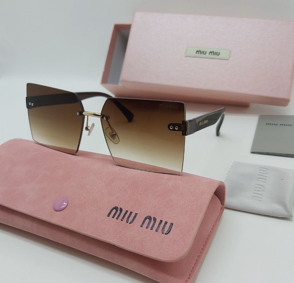 Очки женские солнцезащитные miu miu с цветами. Очки миу миу. Солнцезащитные очки miu miu mu 54ys 5ak30b gold. Новая коллекция солнцезащитный от миу миу маска. Мои очки миу миу.