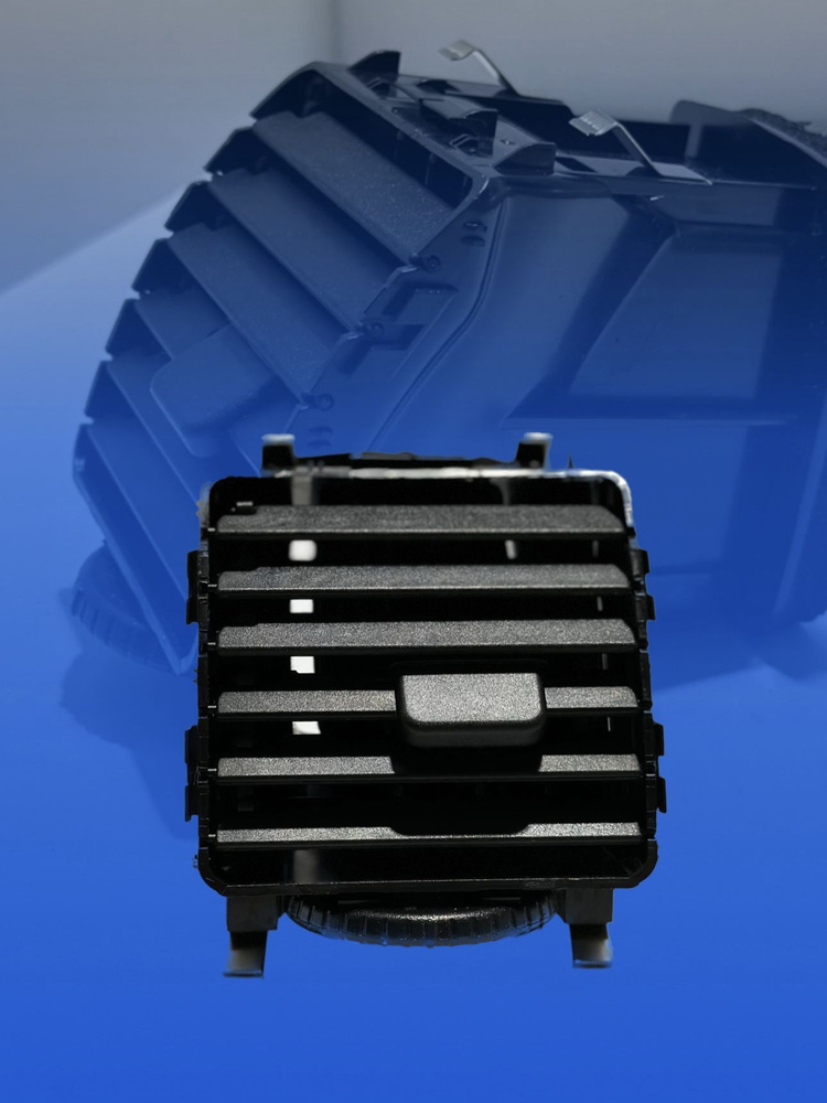 Дефлектор печки центральный на УАЗ Патриот с 2012 - 2016 #1