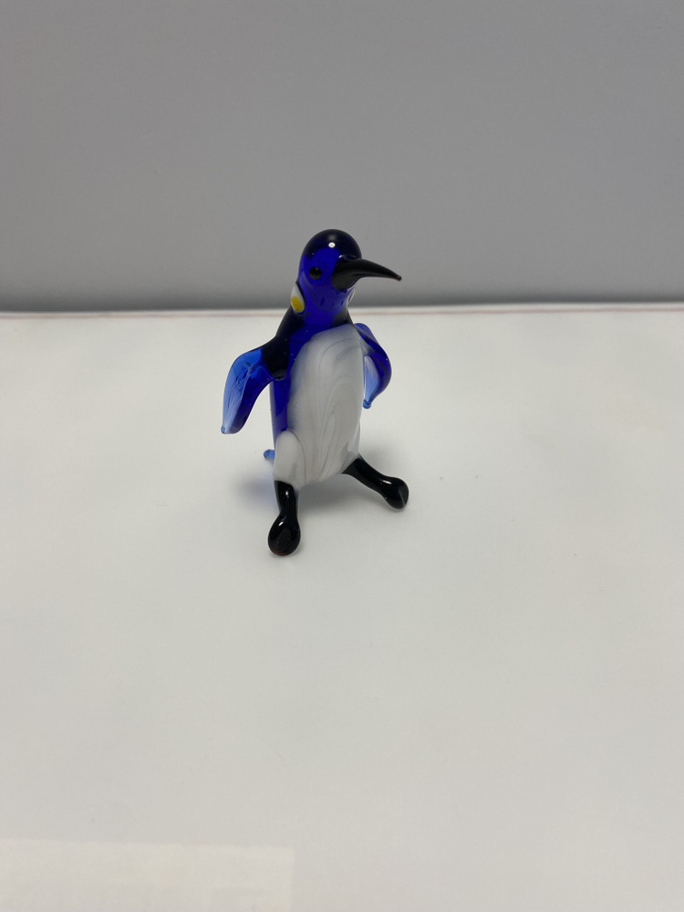 Фигурка из стекла, Пингвин Пик, 5 см на 8 см #1