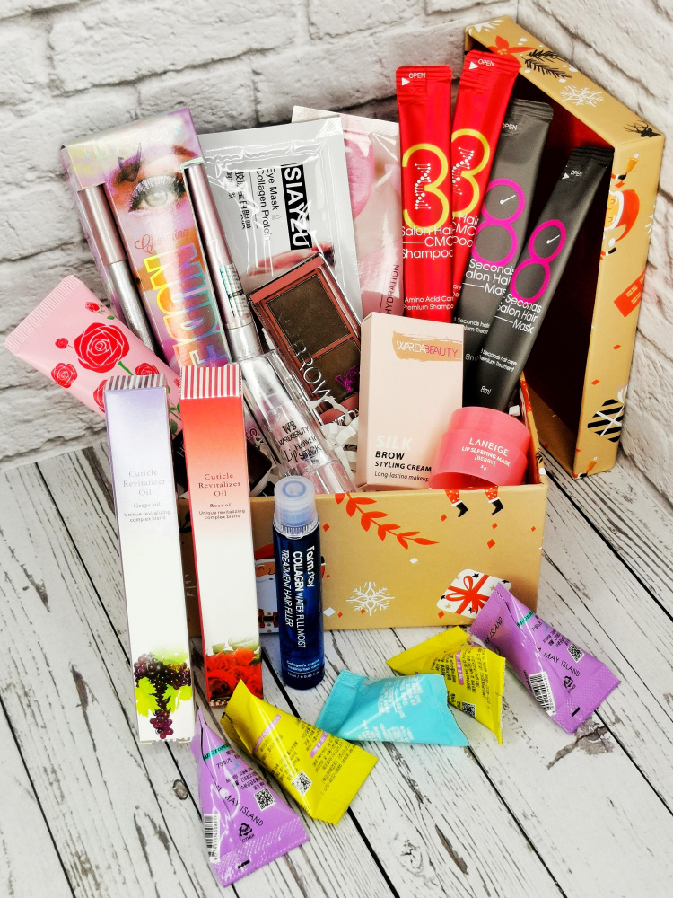 Подарочный набор для женщин Бьюти Бокс/Косметика для лица/Beauty Box корейской косметики  #1