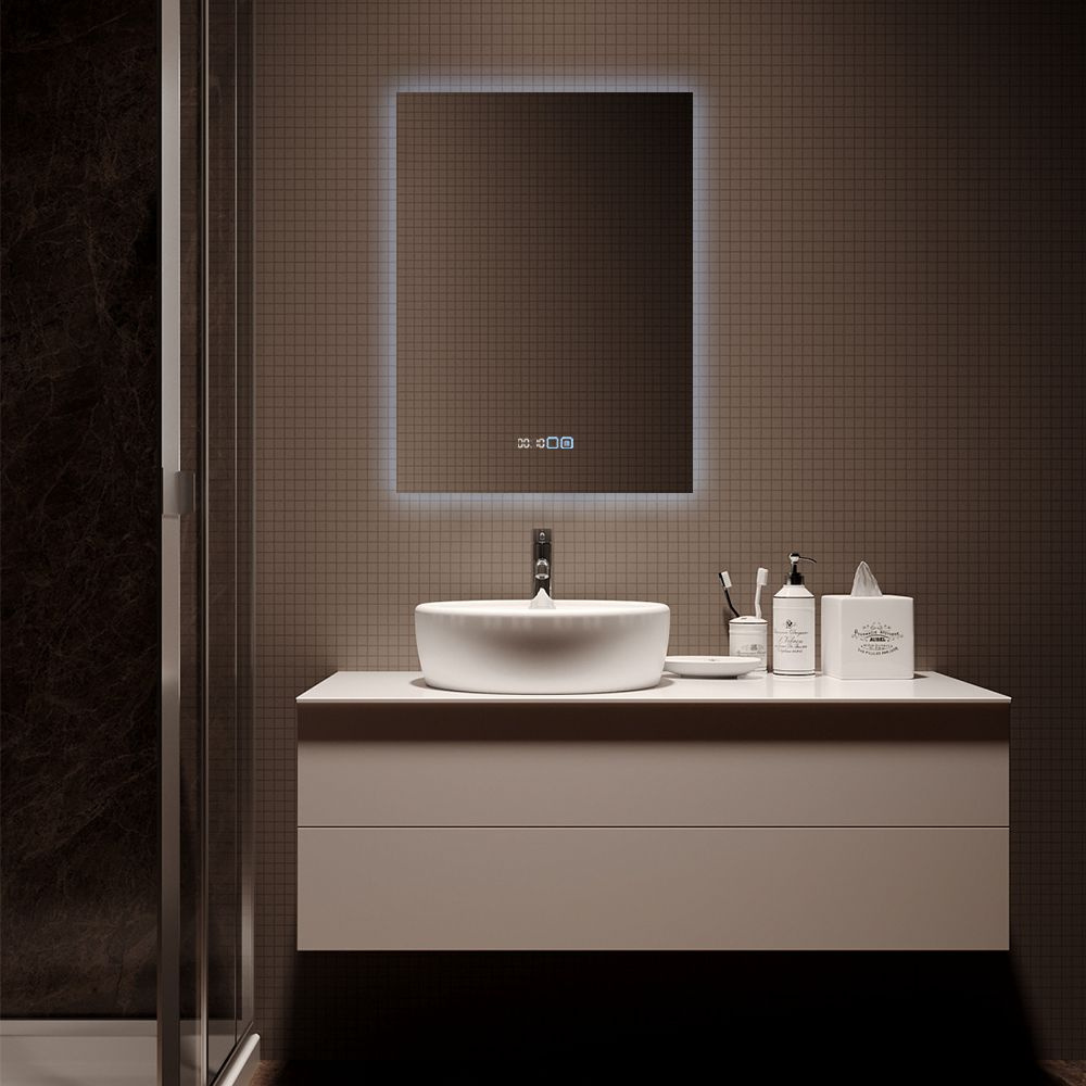 Зеркало для ванной Qwerty 80*60 прямоугольное вертикальное c часами и подогревом  #1