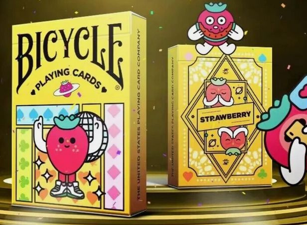 Карты игральные Bicycle Strawberry Festival Playing Cards #1