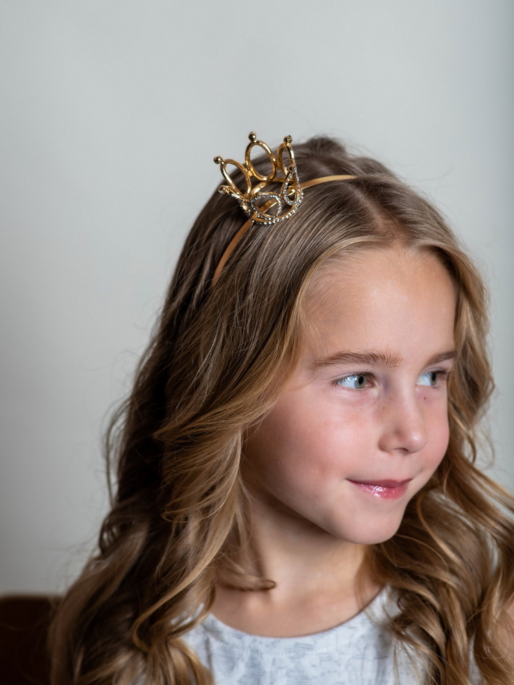 Ободок с короной для девочки, корона детская "Нэйс", цвет золотистый  #1