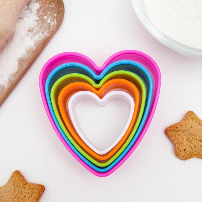Набор формочек для печенья "Сердце" - 5 шт. разноцветные #1