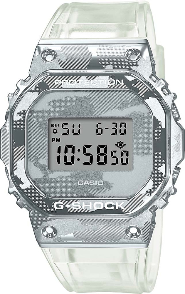 Наручные часы Casio GM-5600SCM-1E #1