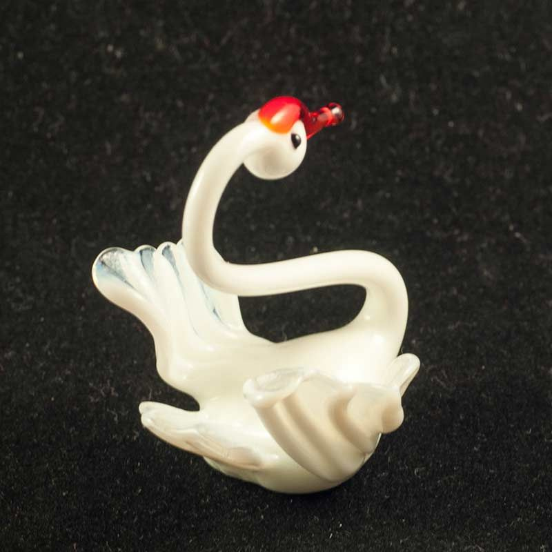 Стеклянная фигурка Лебедь белый #1