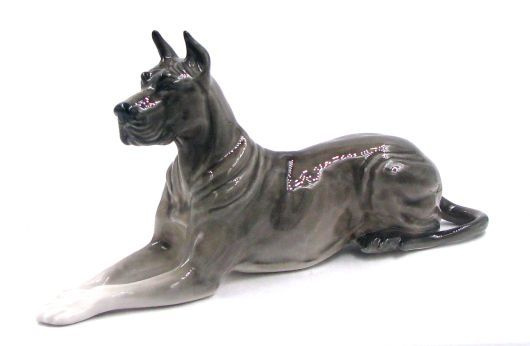 Фарфоровая статуэтка собаки Дог окрас  светло-серый #1
