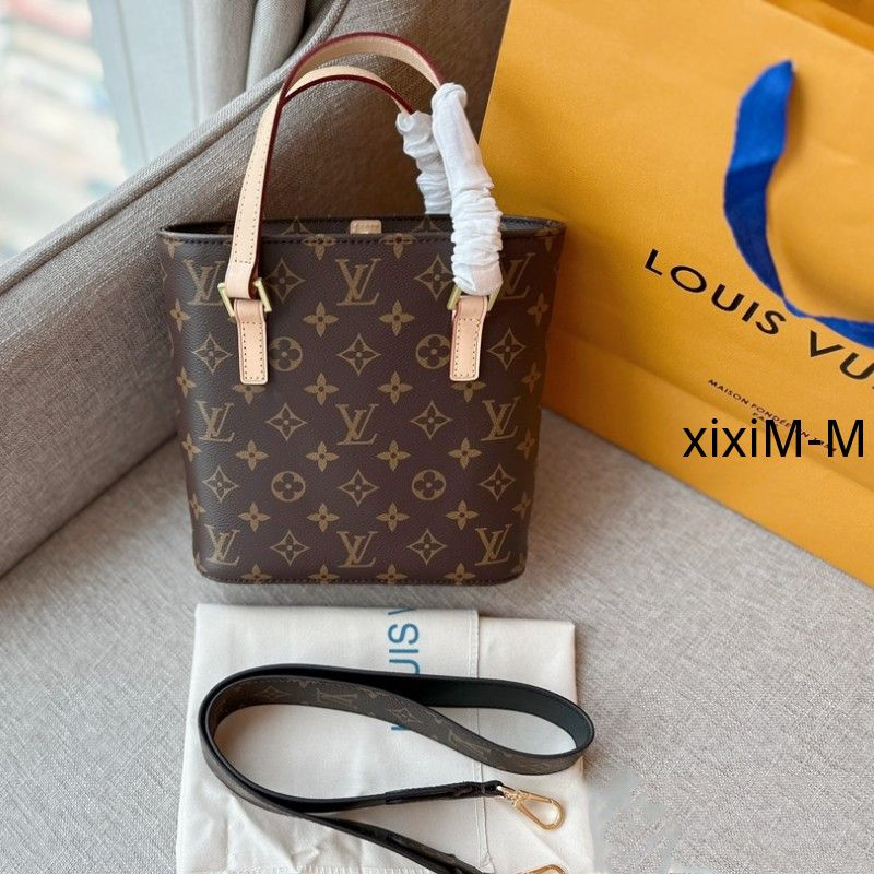 Louis Vuitton Сумка на плечо #1