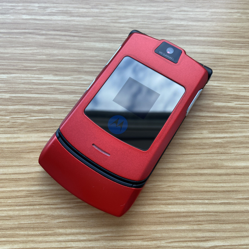 Motorola Мобильный телефон RAZR V3i, красный #1