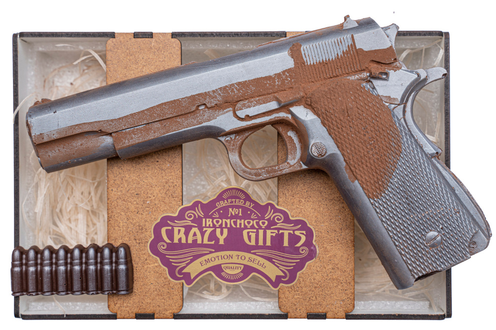 Набор мужской подарочный, Шоколадный пистолет с патронами, горький шоколад, 415г  #1
