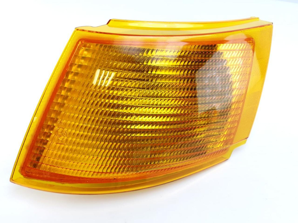 Поворотник ваз 2112 бош. W202 оранжевый поворотник. 2108-3711010. Светодиодные лампы для поворотников оранжевые. Фары ваз 2115.