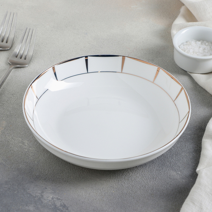 Тарелка фарфоровая пирожковая "Аврора", 560 мл, d-18 см, цвет белый  #1
