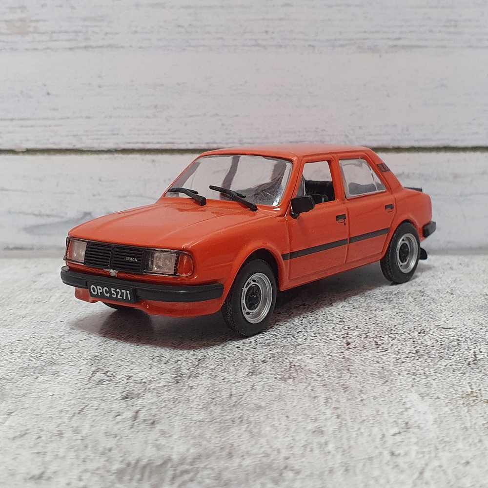 SKODA 120 LS Коллекционная модель автолегенды ссср Deagostini 1/43 #1