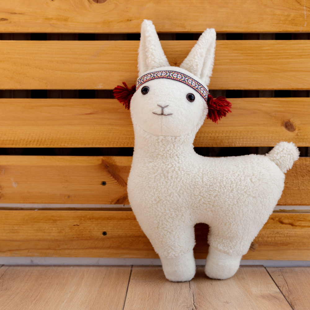 Мягкая игрушка (сувенир) Лама Woolhouse из 100% шерсти овец-мериносов  #1