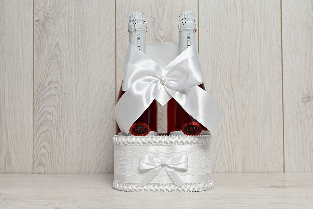 Свадебная корзинка для шампанского "Горько" белого цвета / Свадебное украшение для шампанского / Свадебное #1