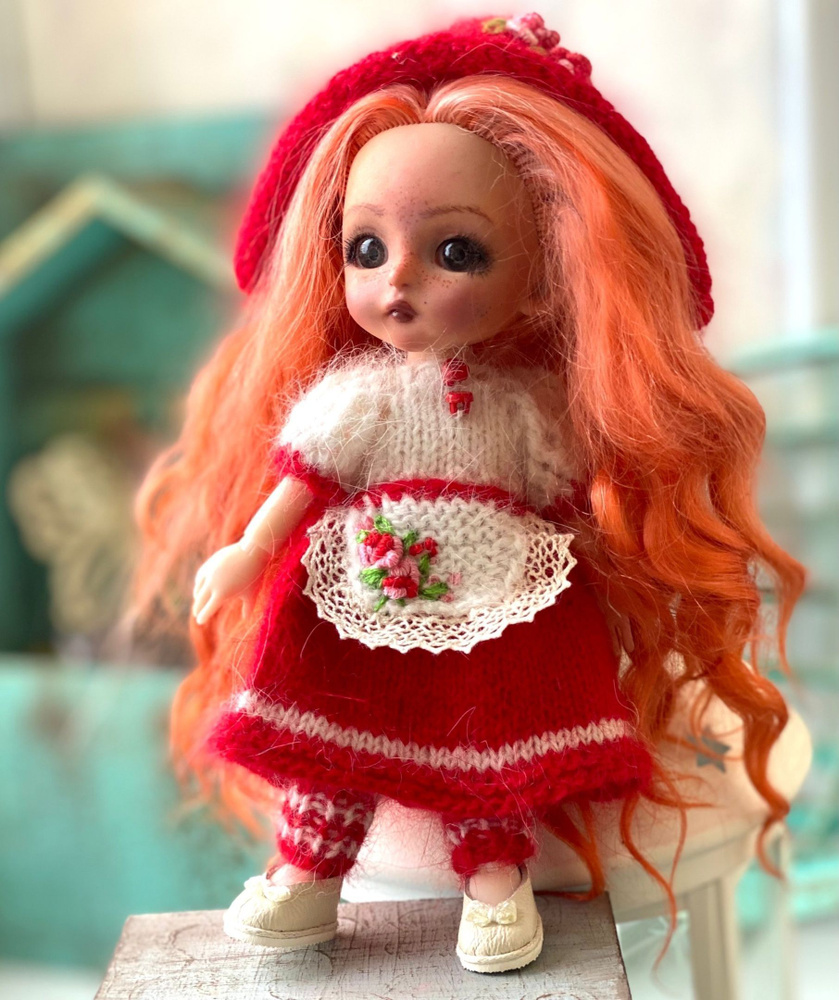 Кукла коллекционная шарнирная 16 см Красная Шапочка #1