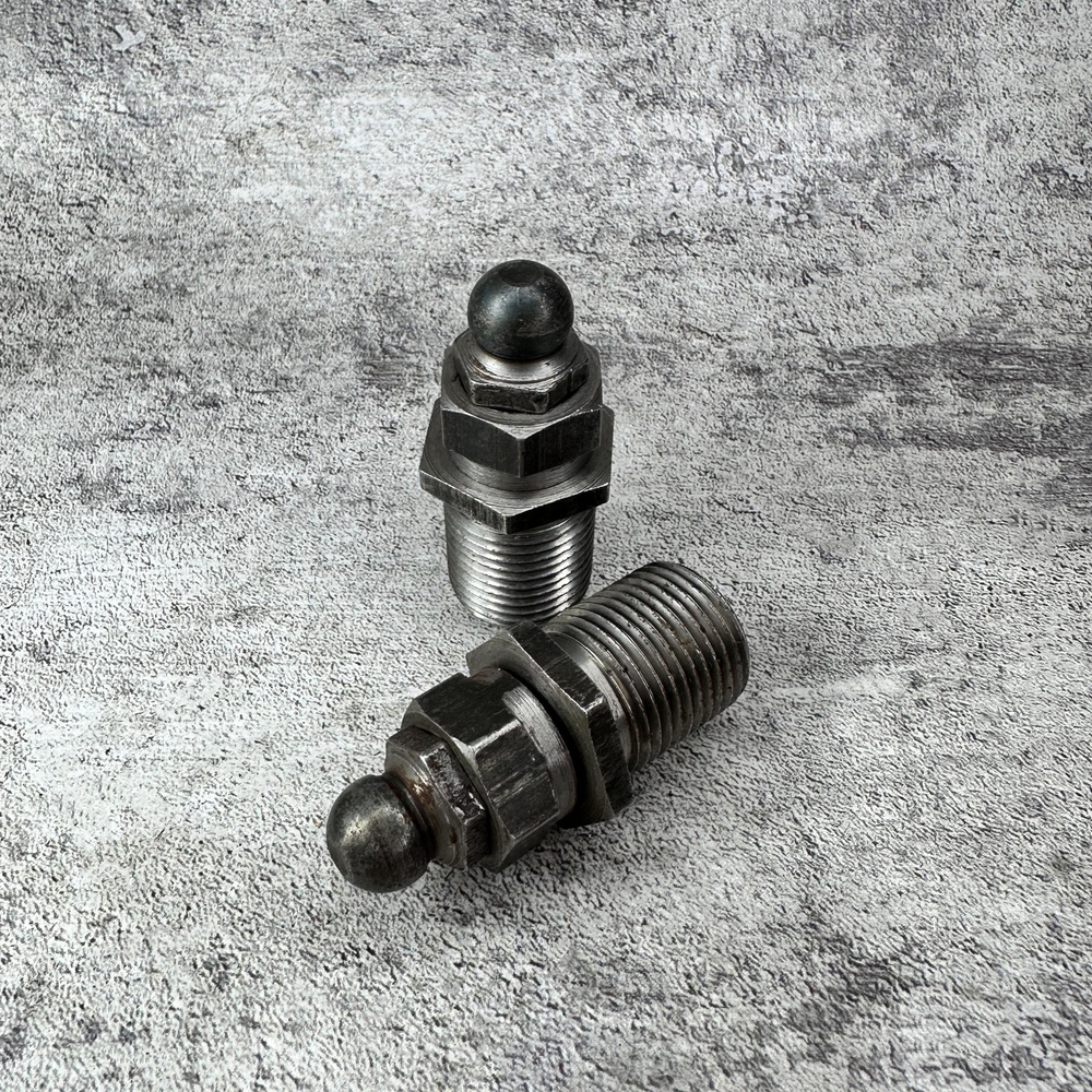 Винт регулировочный клапанов ВАЗ-2101-21213 старого образца (к-т:8шт ...