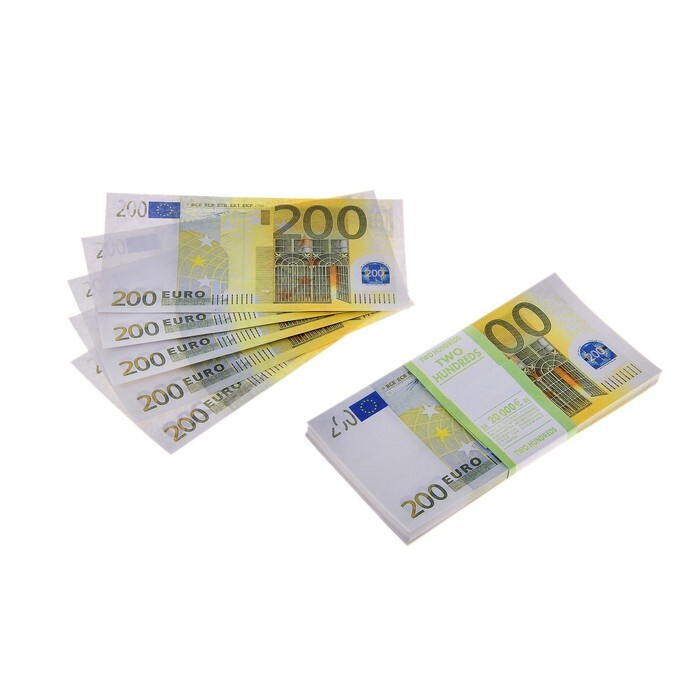 Пачка купюр "200 евро" #1