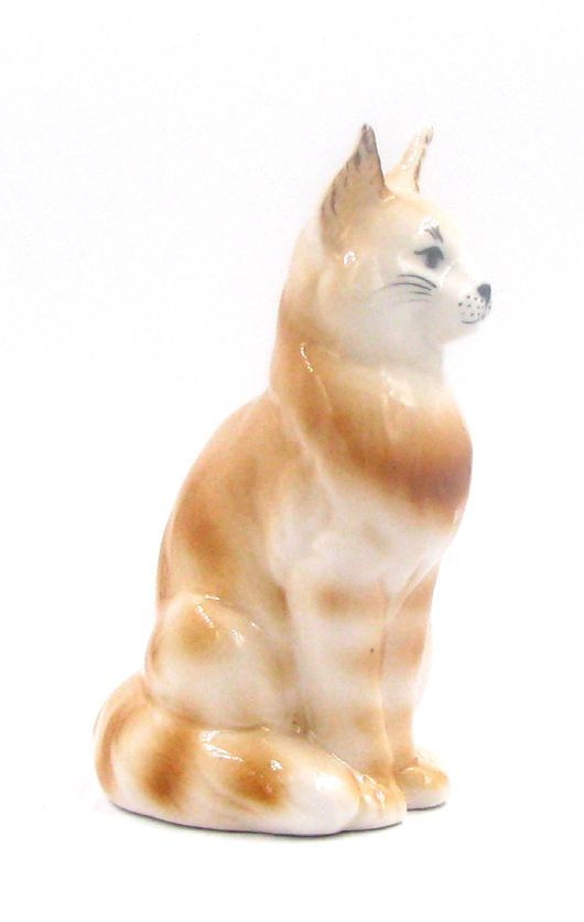 Статуэтка кошки Мейнкун полосатый фарфор #1
