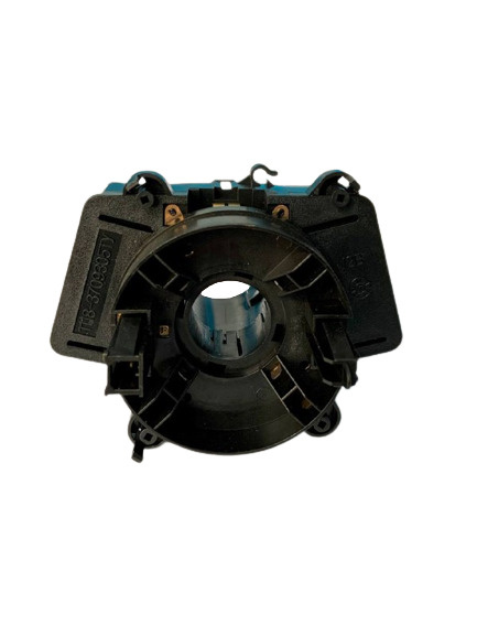 Переключатель подрулевой центральная часть (Соединитель подрулевых ...