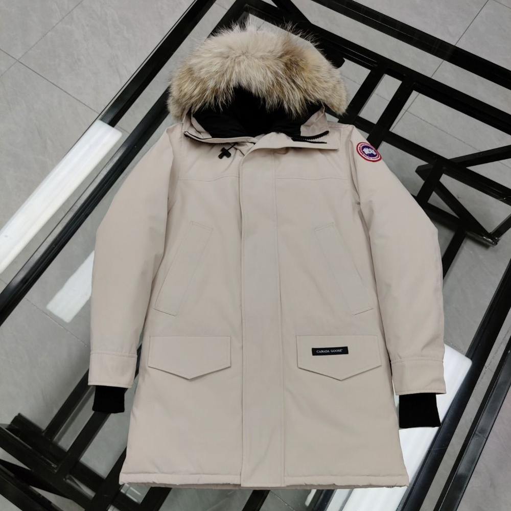 Пуховик CANADA GOOSE - купить с доставкой по выгодным ценам в интернет ...