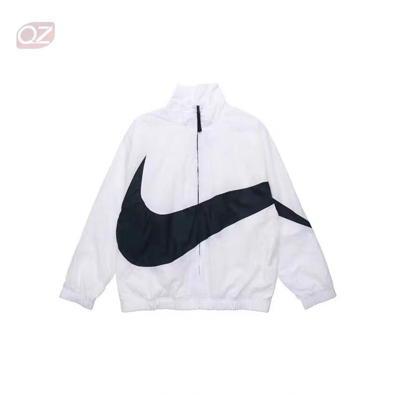 Плащ Nike #1