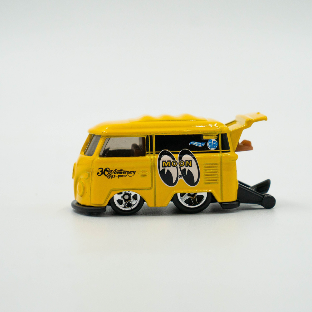 Машинка Hot Wheels Kool Kombi Коллекционная #1