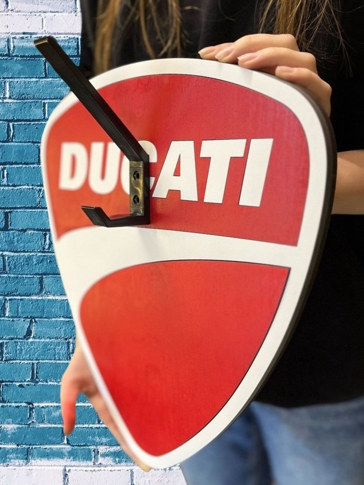 Подставка для мотоциклетного шлема Ducati #1