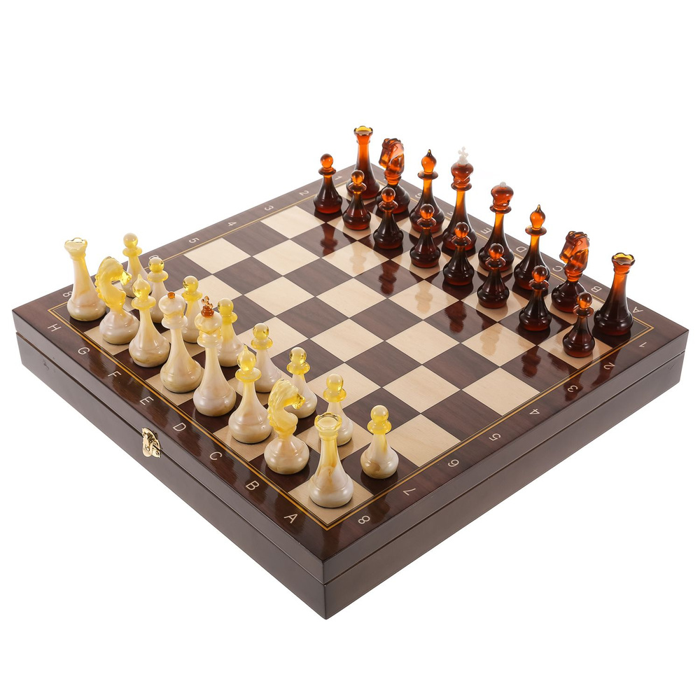 Шахматный ларец с янтарными фигурами 37х37 см #1