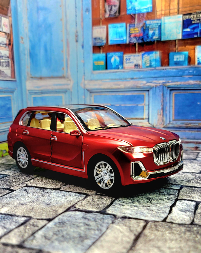 Металлическая инерционная машинка BMW X7 масштаб 1:24 #1