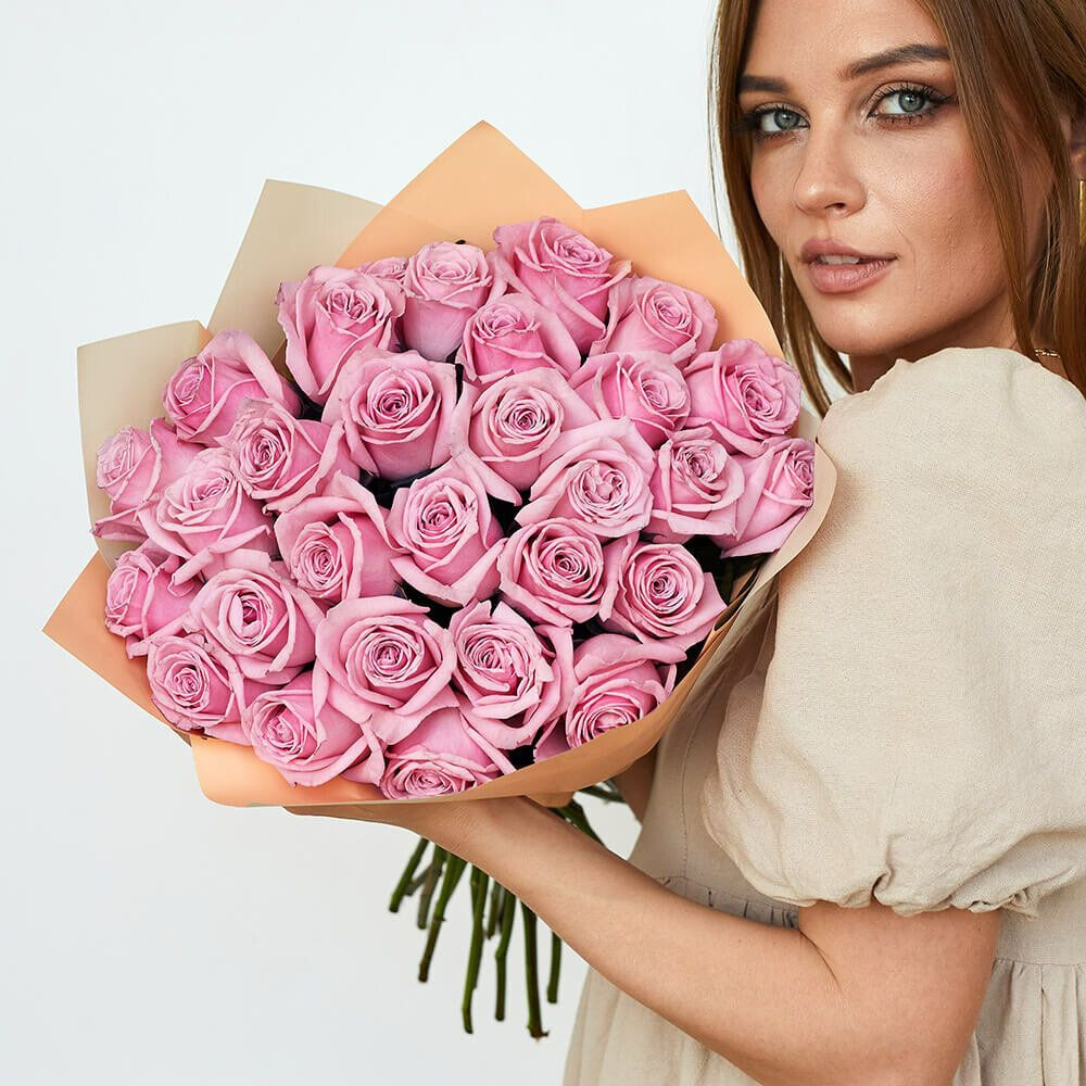 Букет из 19 розовых роз 60 см #1
