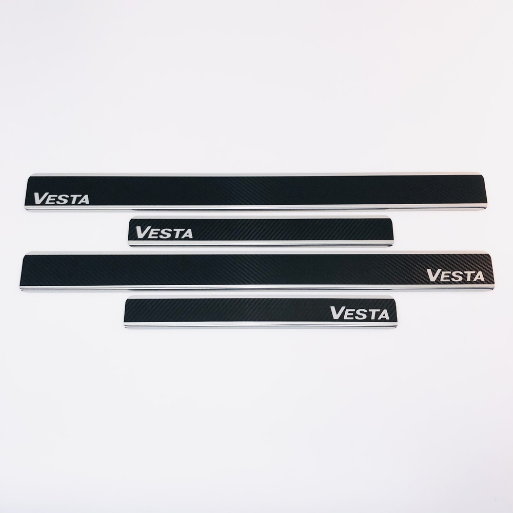 Накладки на пороги Lada Vesta 2015- (нерж.сталь + КАРБОН) компл. 4шт.  #1