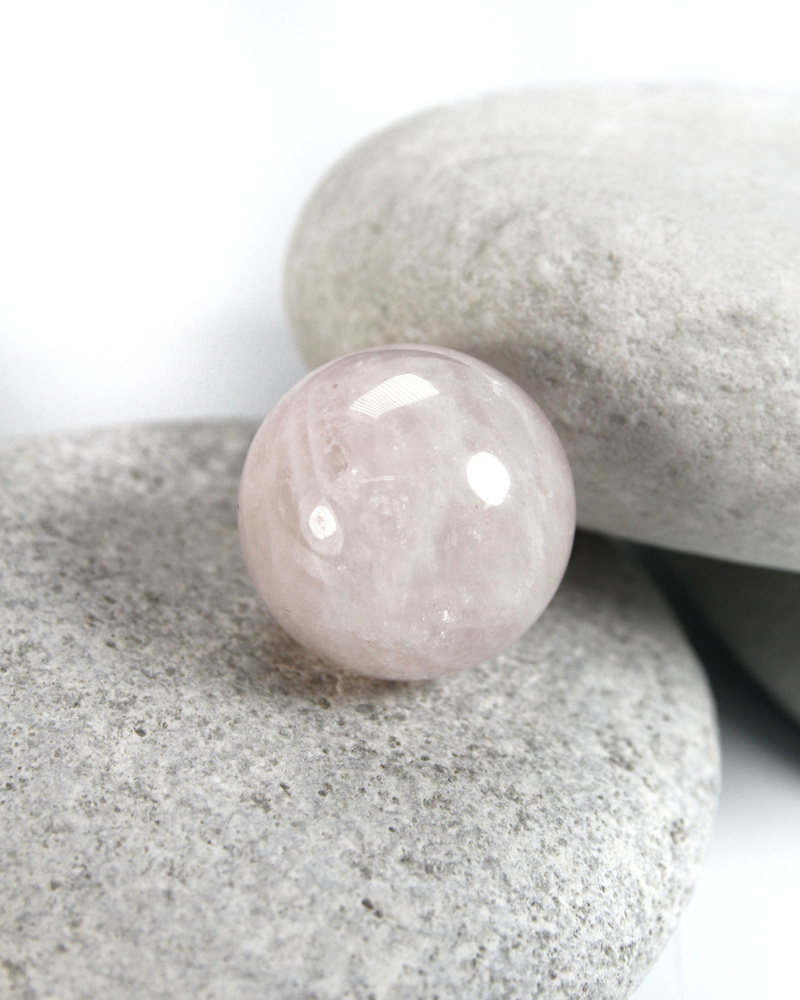 Розовый кварц - шар, натуральный камень, диаметр 23-25 мм, 1 шт - для декора, поделок, бижутерии  #1