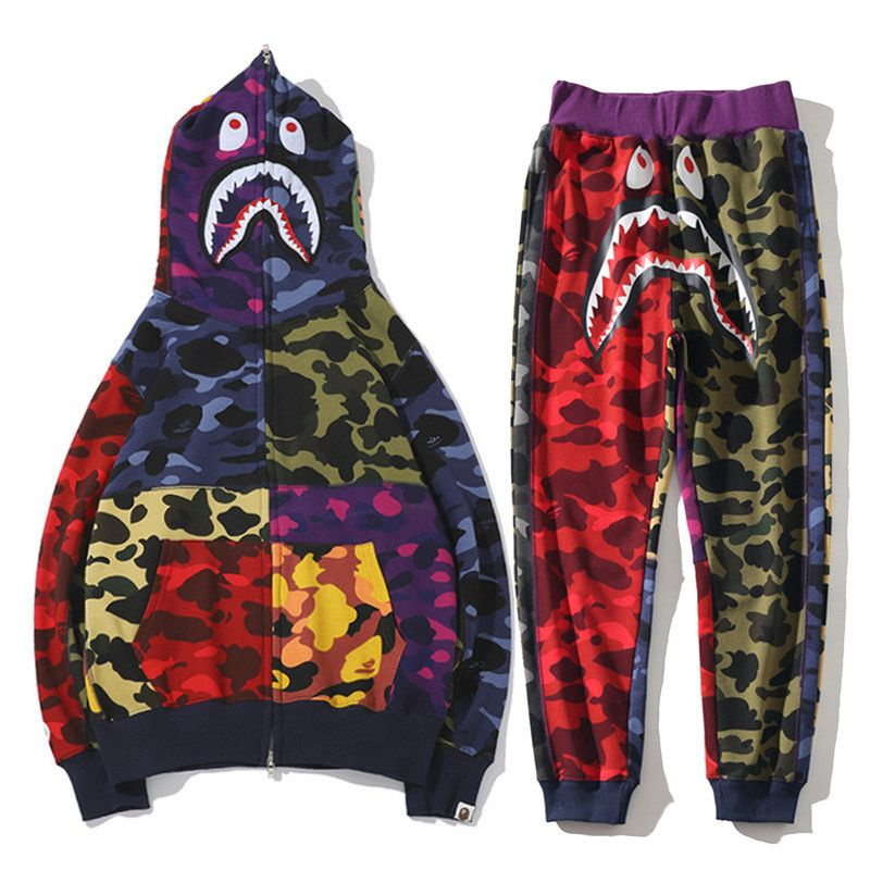 Костюм спортивный BAPE #1