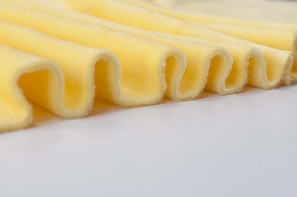 Ткань для шитья Велсофт. Цвет желтый, отрез ткани 1 м * 150 см (длина 1 м, ширина 150 см), 100% п/э, #1
