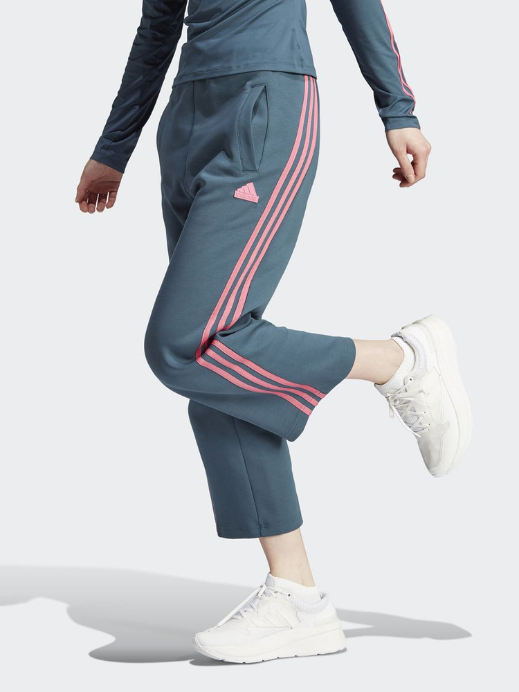 Брюки спортивные adidas Sportswear W Fi 3S Pants #1