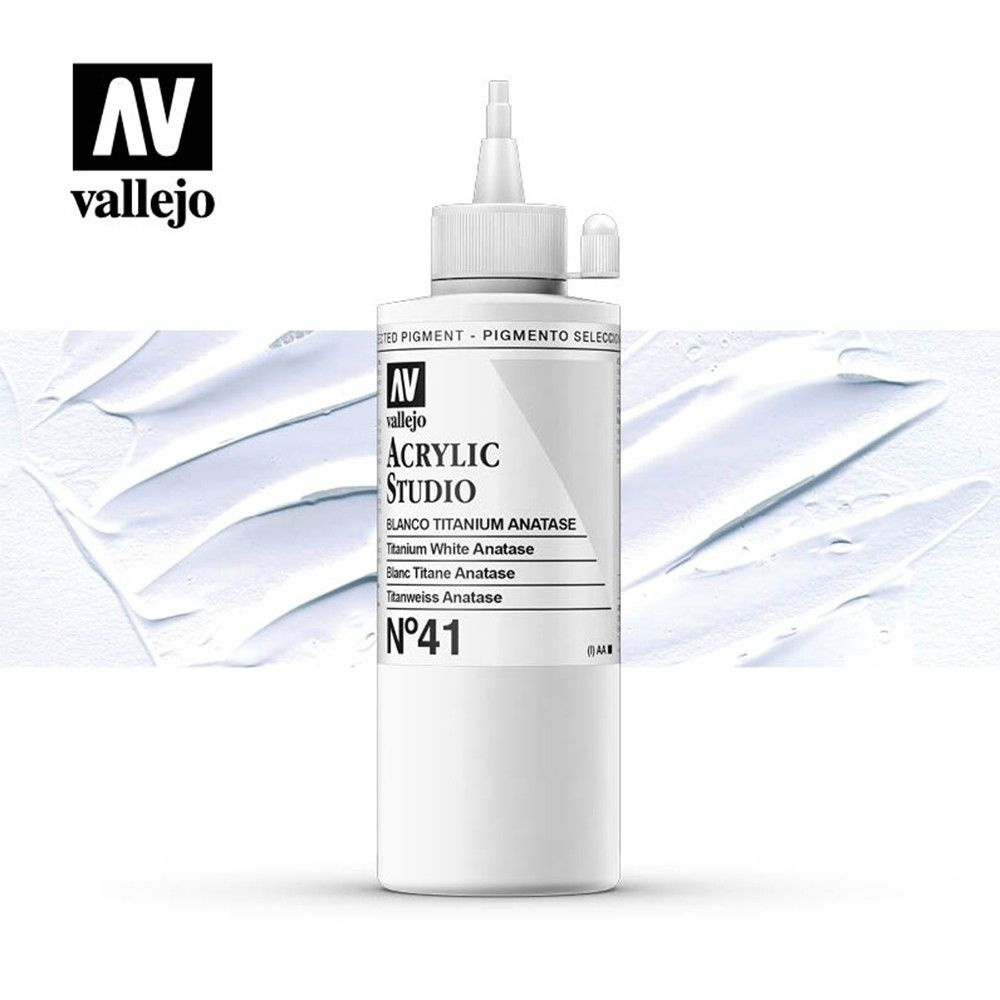 Акриловая краска Vallejo "Studio" #41 Titanium White Anatase (Белила титановые теплые), 200мл  #1