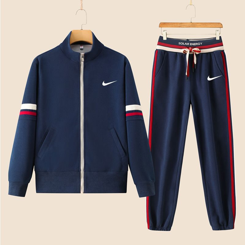 Костюм спортивный Nike #1