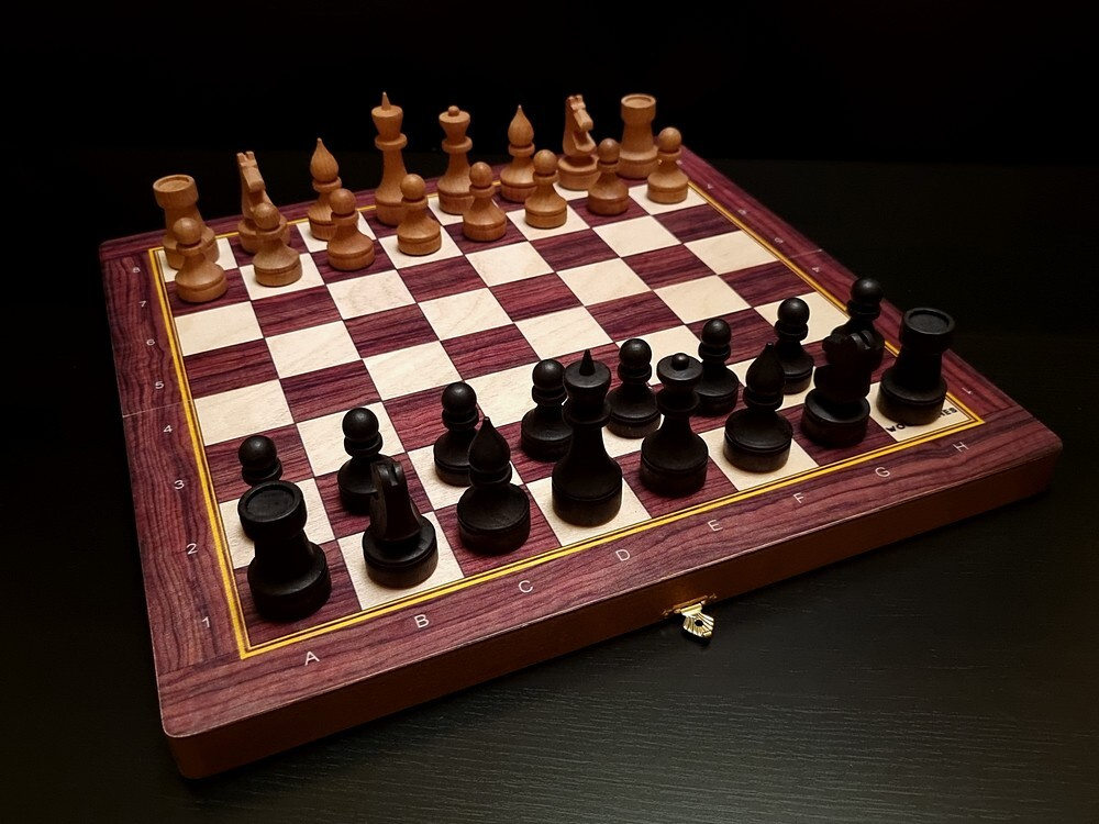 Шахматы складные деревянные бук, 37х37см, фигуры с доской  #1